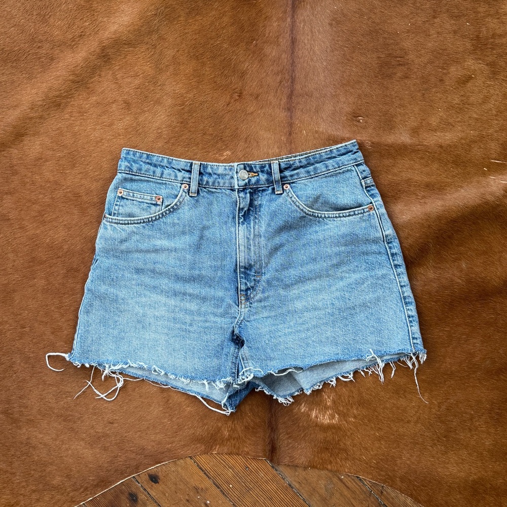 Topshop High-Waisted Distressed A-Line Denim Shorts Women’s 90’s Cutoffs US 8